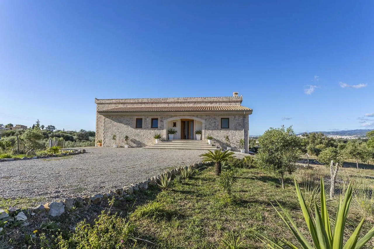 Finca Es Puig Летний дом